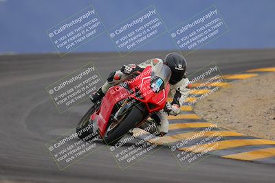 media/Jan-14-2023-SoCal Trackdays (Sat) [[497694156f]]/Turn 12 (120pm)/